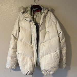 686 snowboarding down / 100% leather jacket